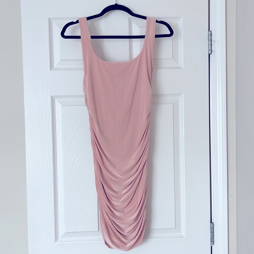 PLT Dusty Rose Ruched Dress! 💓 - Picture 3 of 4